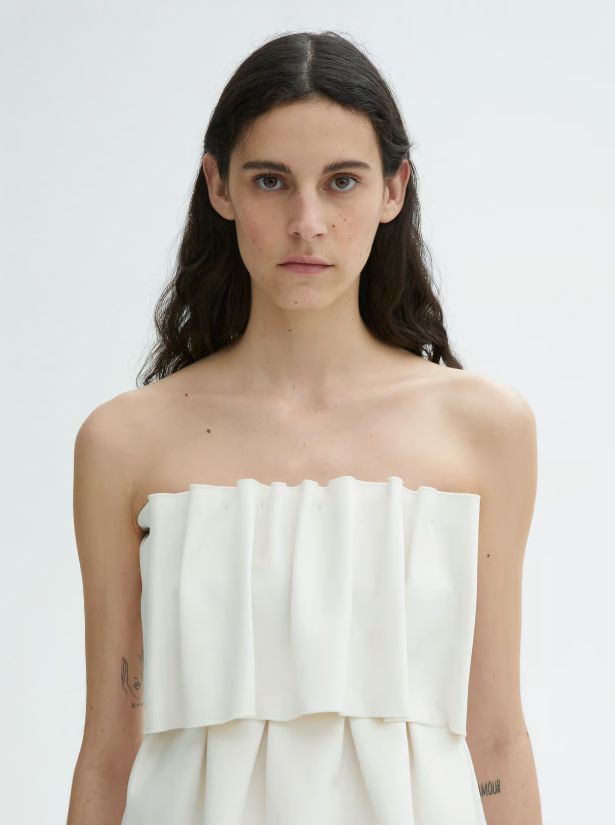 Sculpted Tupe Top: White