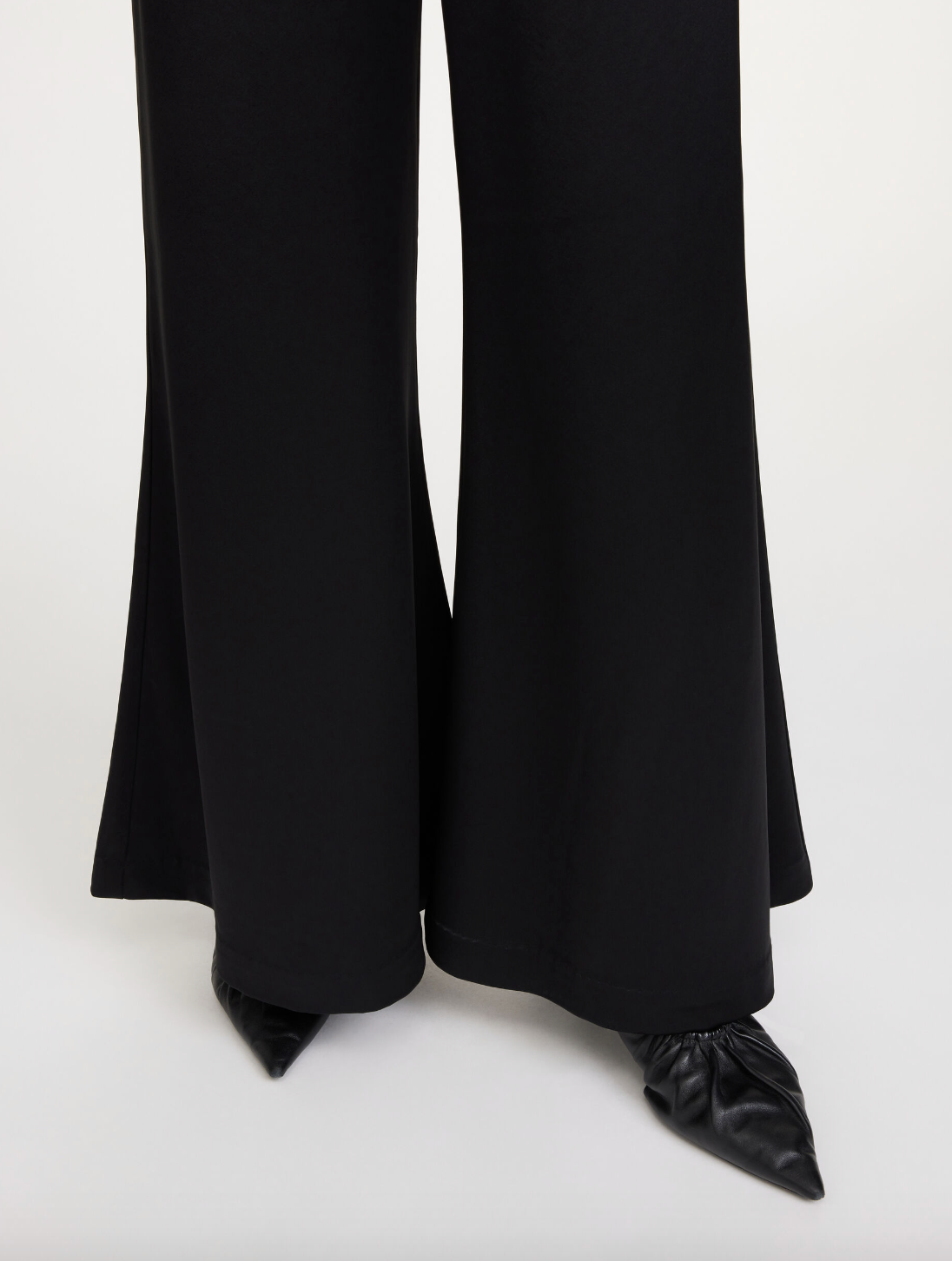 LUCEE FLARED TROUSERS: SILKY BLACK