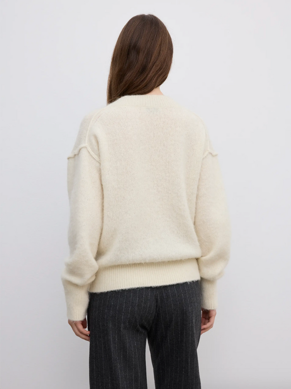 V-Neck Alpaca Knit: Off-White