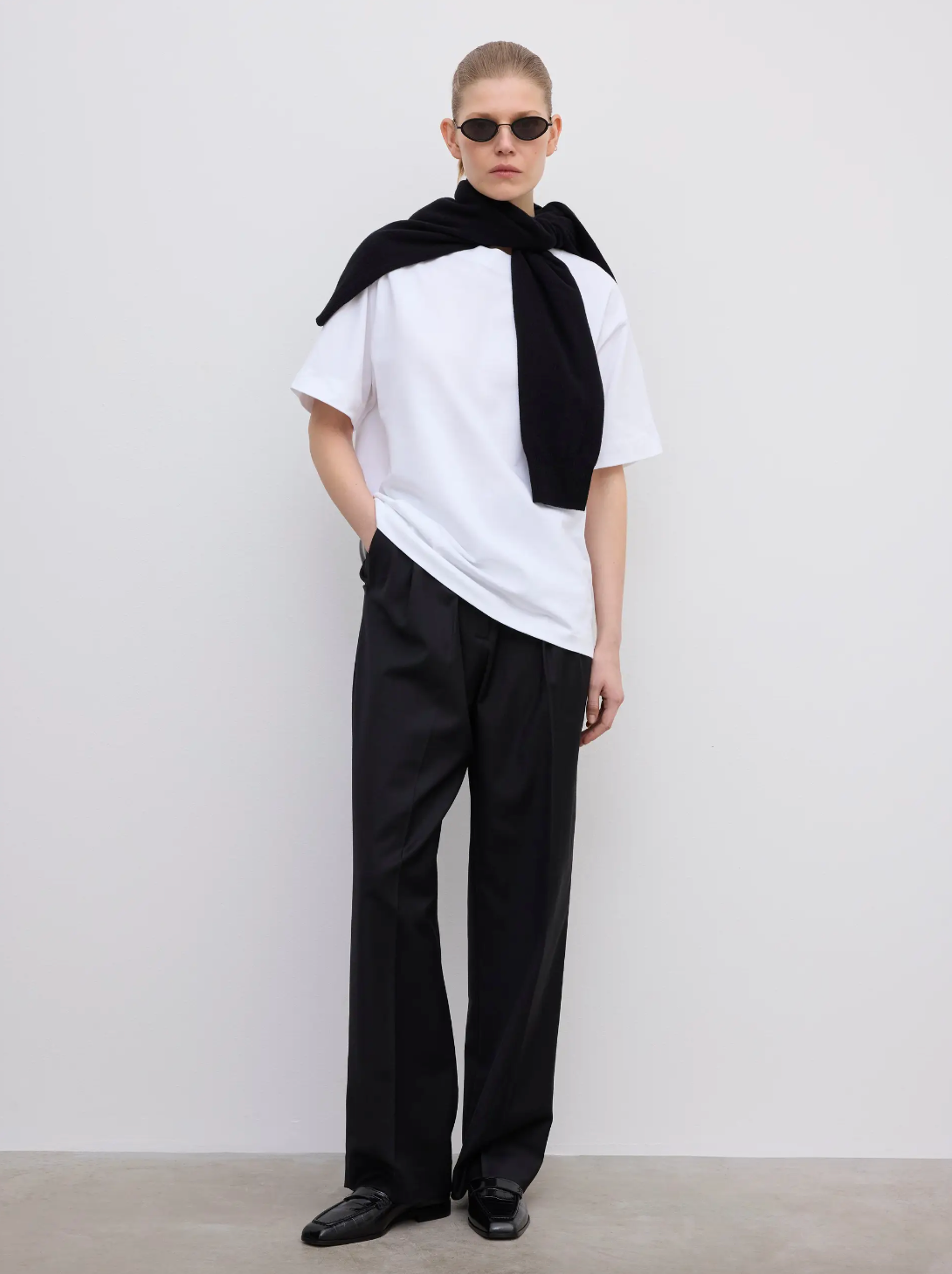 OVERSIZED COTTON TEE: WHITE