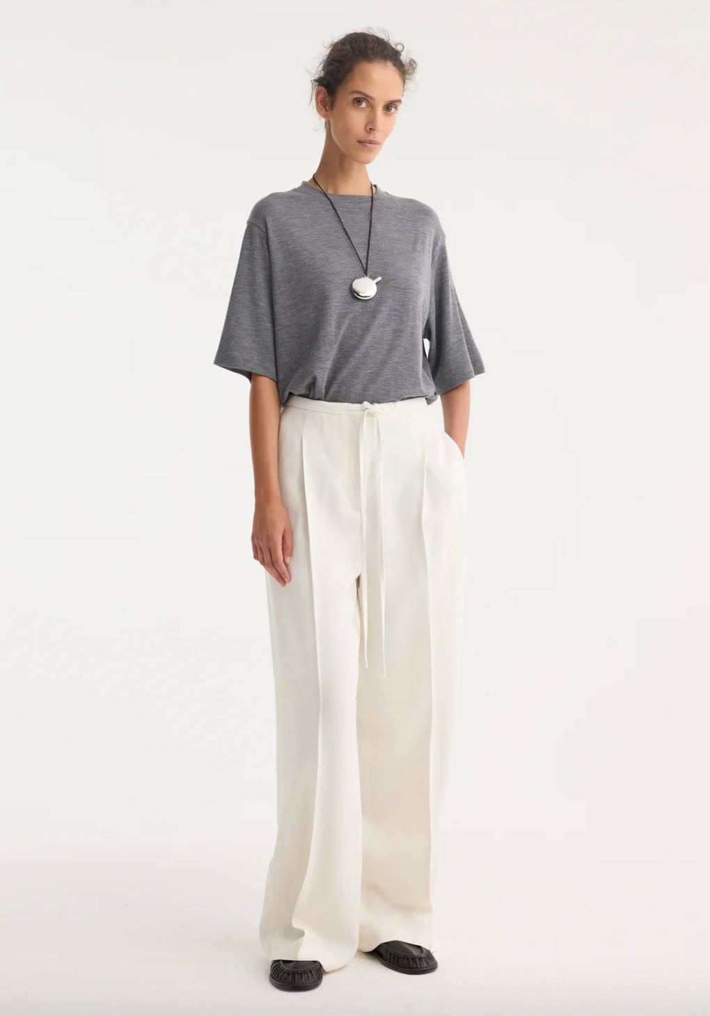 oversized soft merino t-shirt: mid grey melange