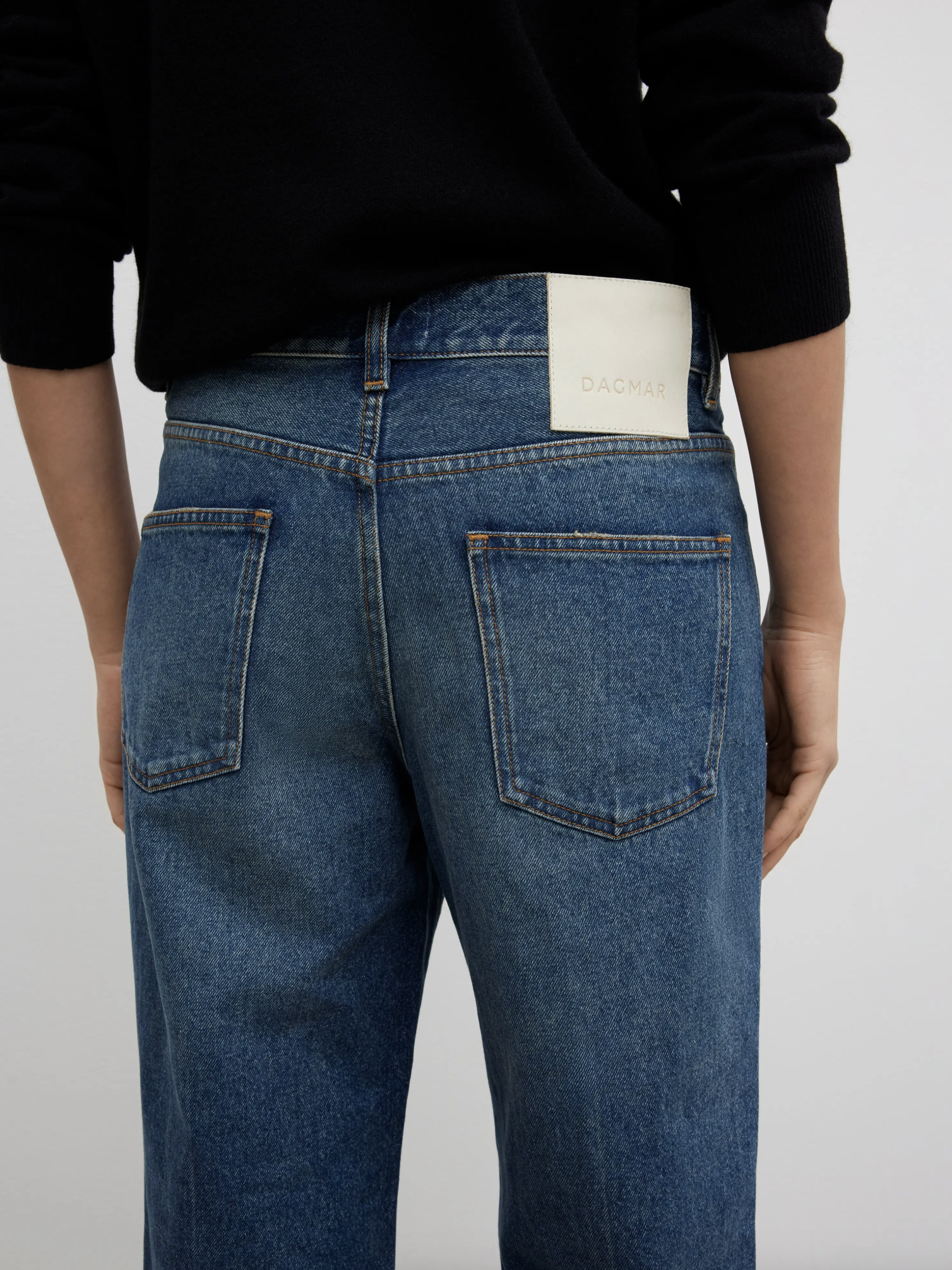 Cropped Denim: Vintage Blue