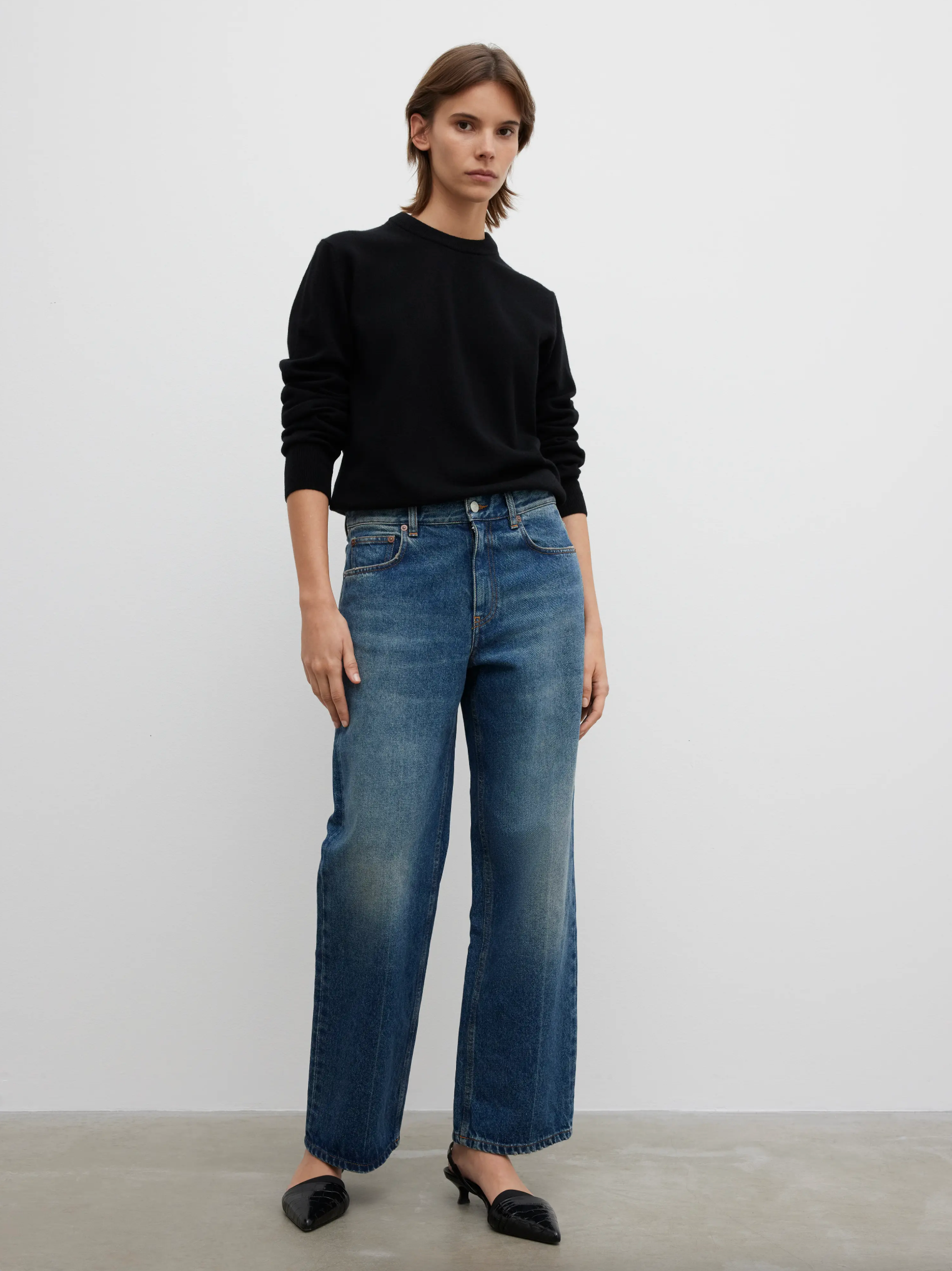 Cropped Denim: Vintage Blue