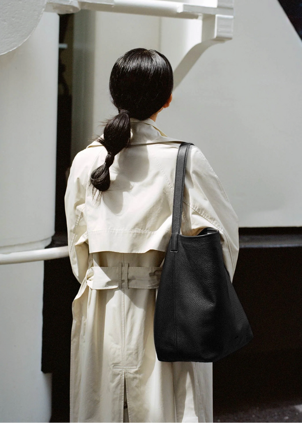 Teresa Tote: Black Deer Nappa
