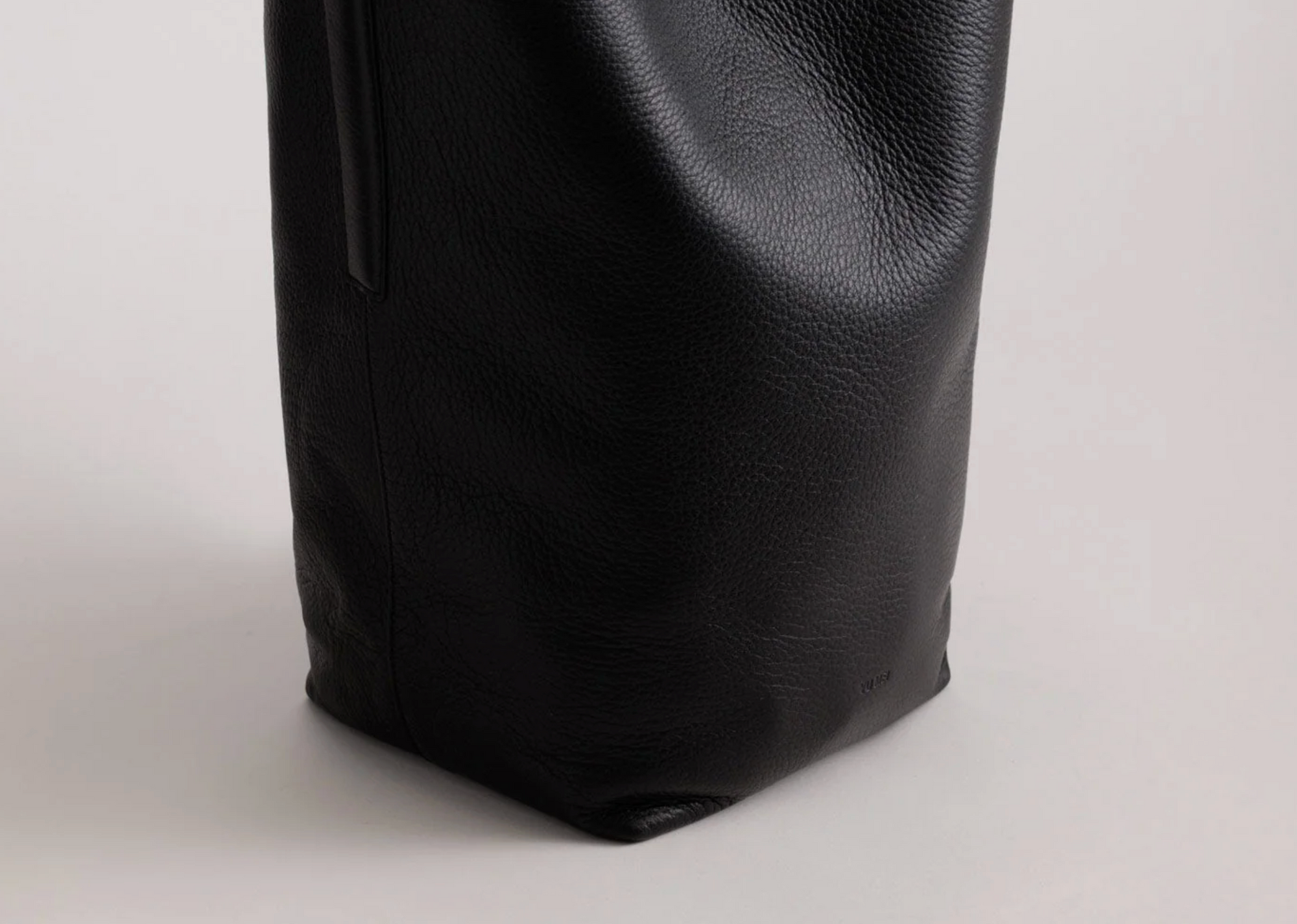 Teresa Tote: Black Deer Nappa