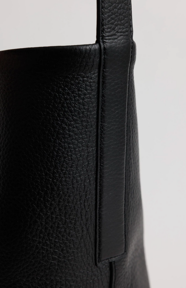 Teresa Tote: Black Deer Nappa