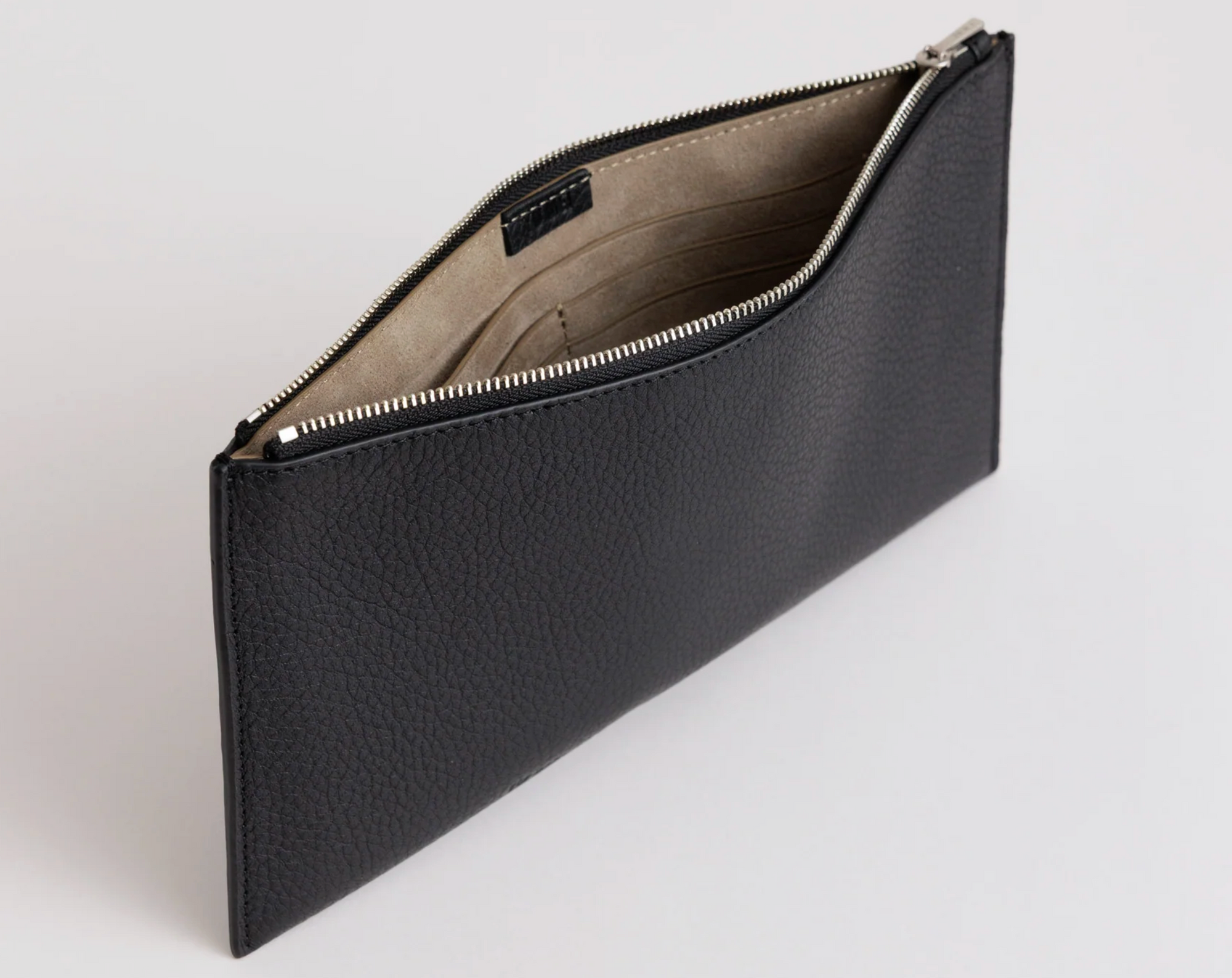 Adrian Envelope: Black Deer Nappa