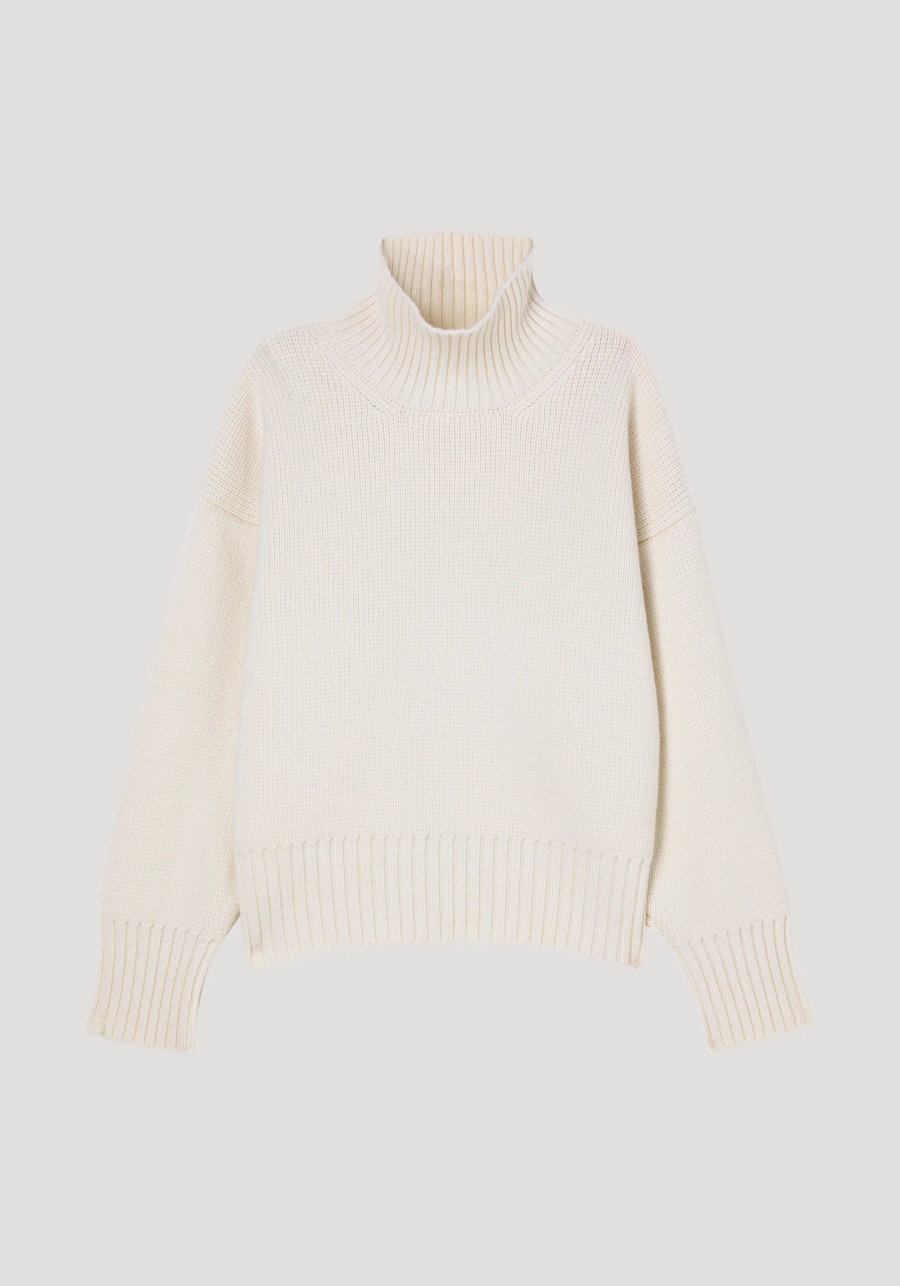 Compact Knitted Turtleneck: Off White