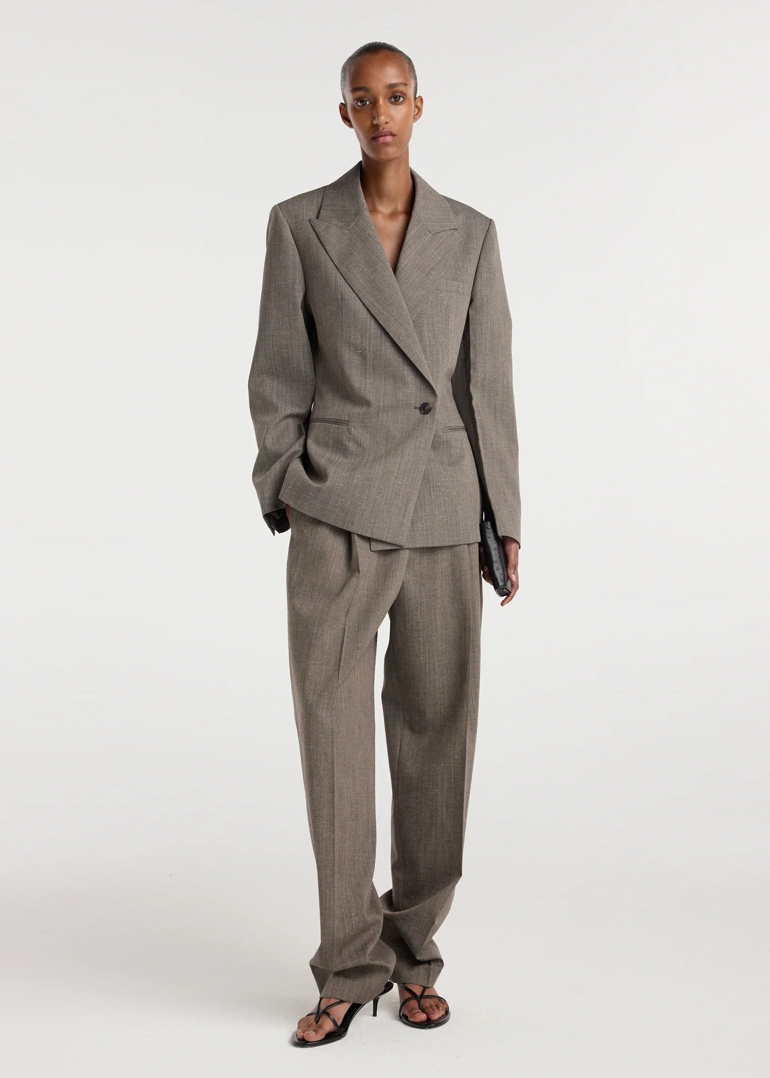 hourglass shaped blazer: earth slub