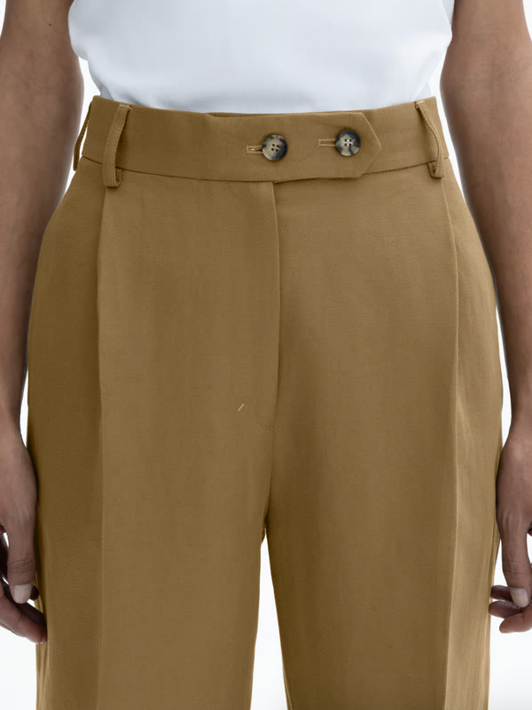 PLEATED TROUSERS: Warm Taupe