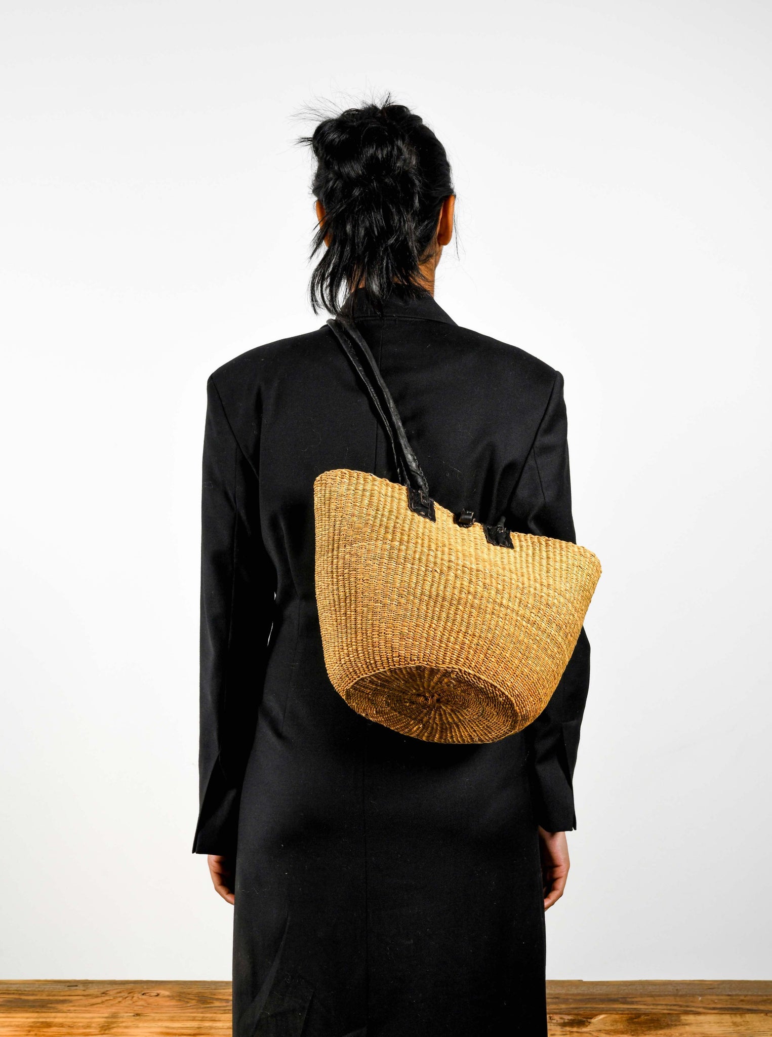 Long Handle Basket Bag: Black