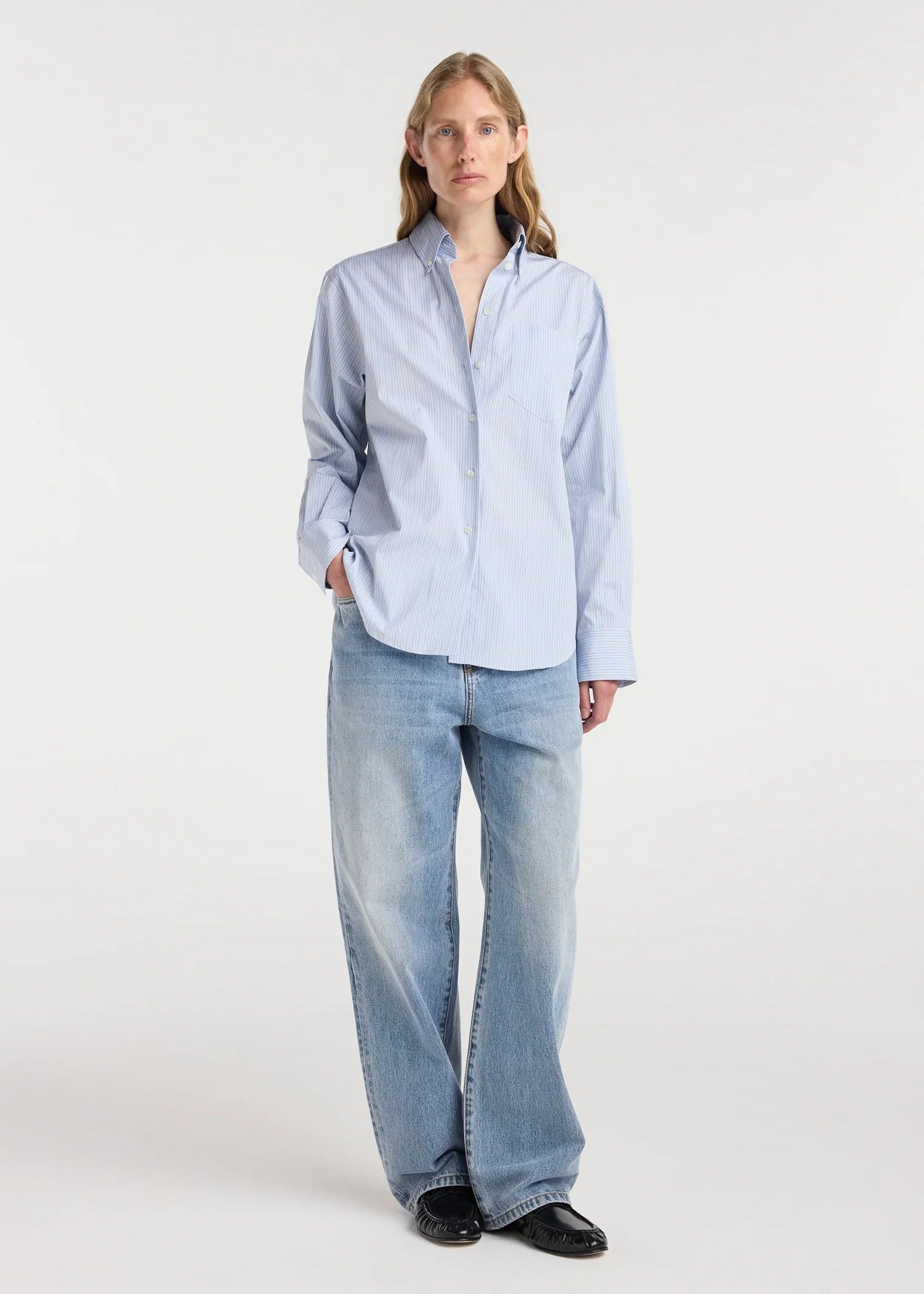 oxford striped shirt: blue stripe